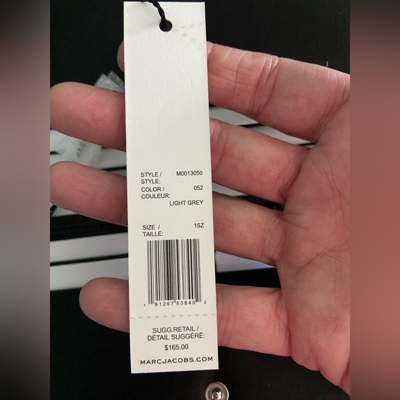 NWT MARC JACOBS LIGHT GREY GENUINE Leather Bifold Wallet Purse MSPR $165 Read - Picture 7 of 14